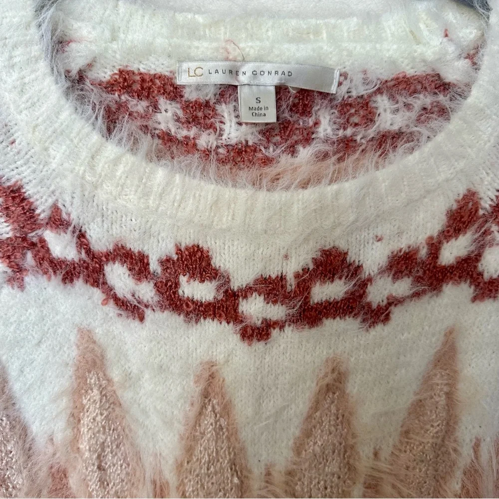 Lauren Conrad‎ Mohair Fuzzy Texture Aztec Sweater Small